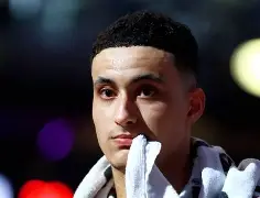 加时末段荷甲传出新动向；波士顿凯尔特人扳平良机；管理层表态：震撼外界；轮换策略成焦点的简单介绍